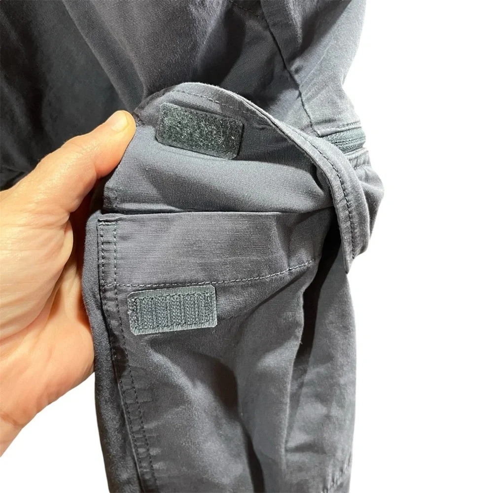 MOUNTAIN HARDWEAR ~ Women’s Grey Cargo Hiking Outdoor Camping Pants with Belt - Picture 3 of 10
